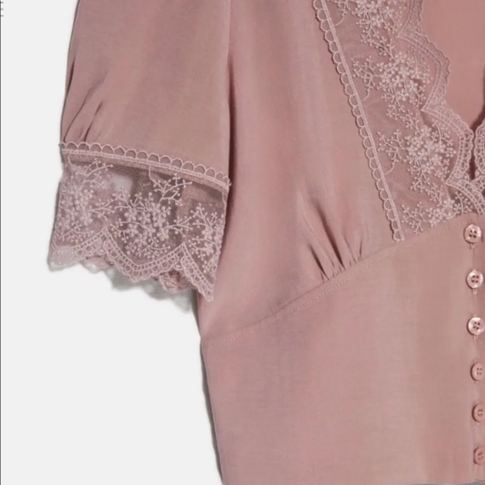 CONTRAST LACE V-NECK PUFF SLEEVES BLOUSE